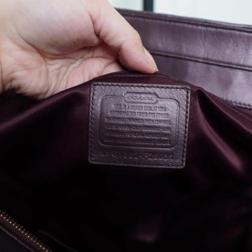 Coach Signature Tote Bag Burgundy Jacquard